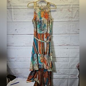 SUNDANCE Tiered Sleevless Maxi Dress L. Floral Size M